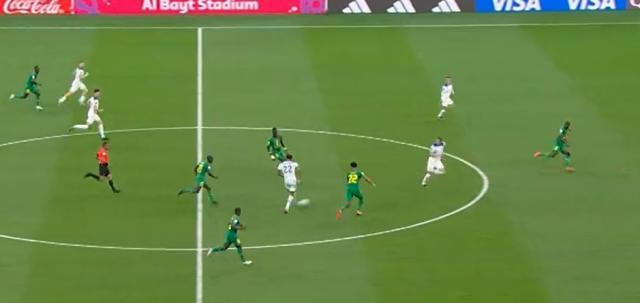 1670183596884068750.jpg 87658765876.jpg